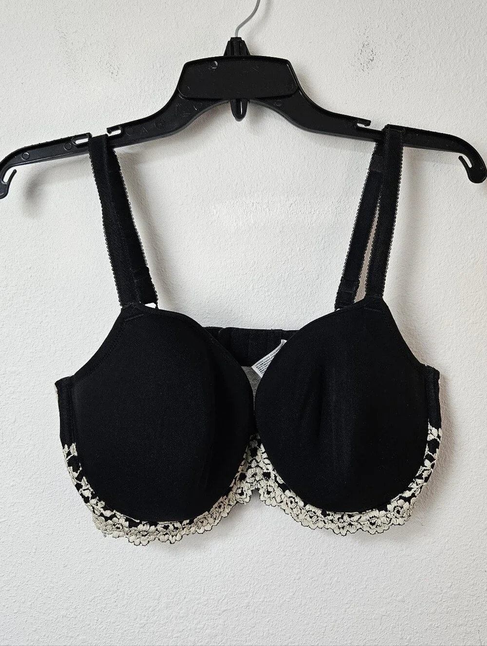 Wacoal Embrace Lace T-Shirt Bra Size 36G
